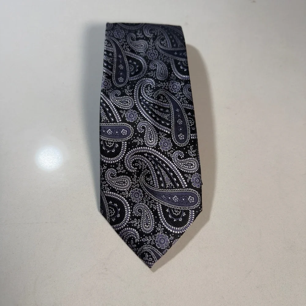 Pronto Uomo Tie Mens OS Purple Black Excellent Silk Paisley Woven Jacquard New